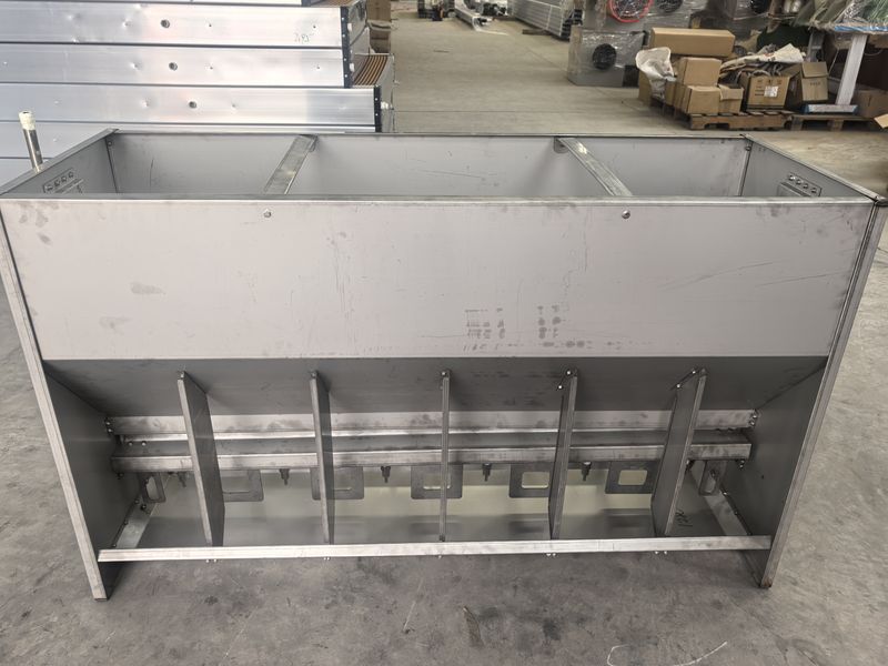 不锈钢干湿下料器备货中